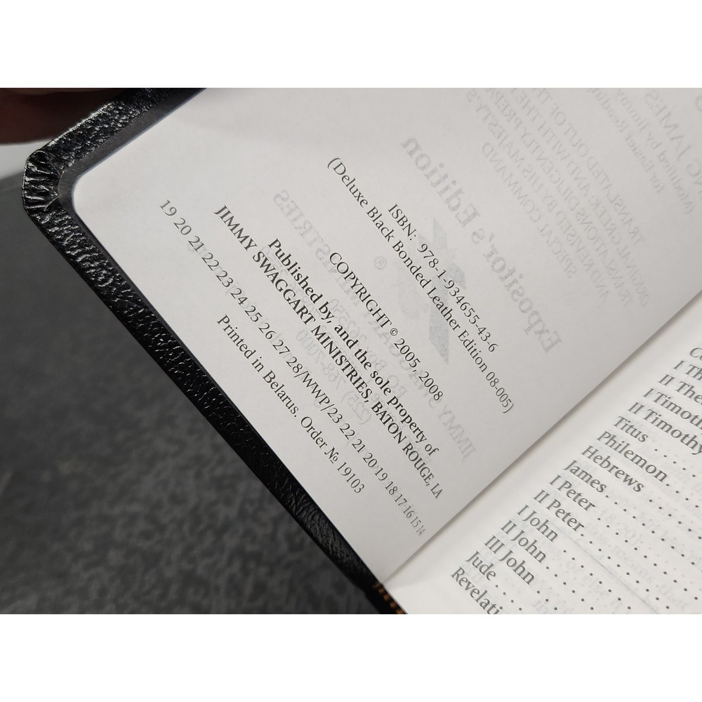 Expositor's New Testament Counselor's Edition KJV Black Bonded Leather Swaggart - Picture 6 of 9